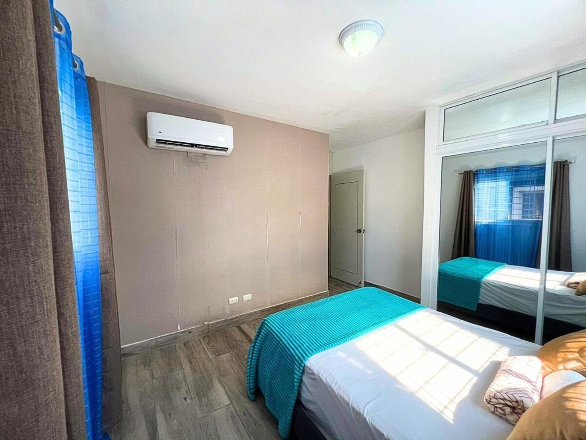Harmony II Santiago Apartamento-Piscina-Gym -Aire Acondicionado Сантьяго-де-лос-Трейнта-Кабальєрос Екстер'єр фото