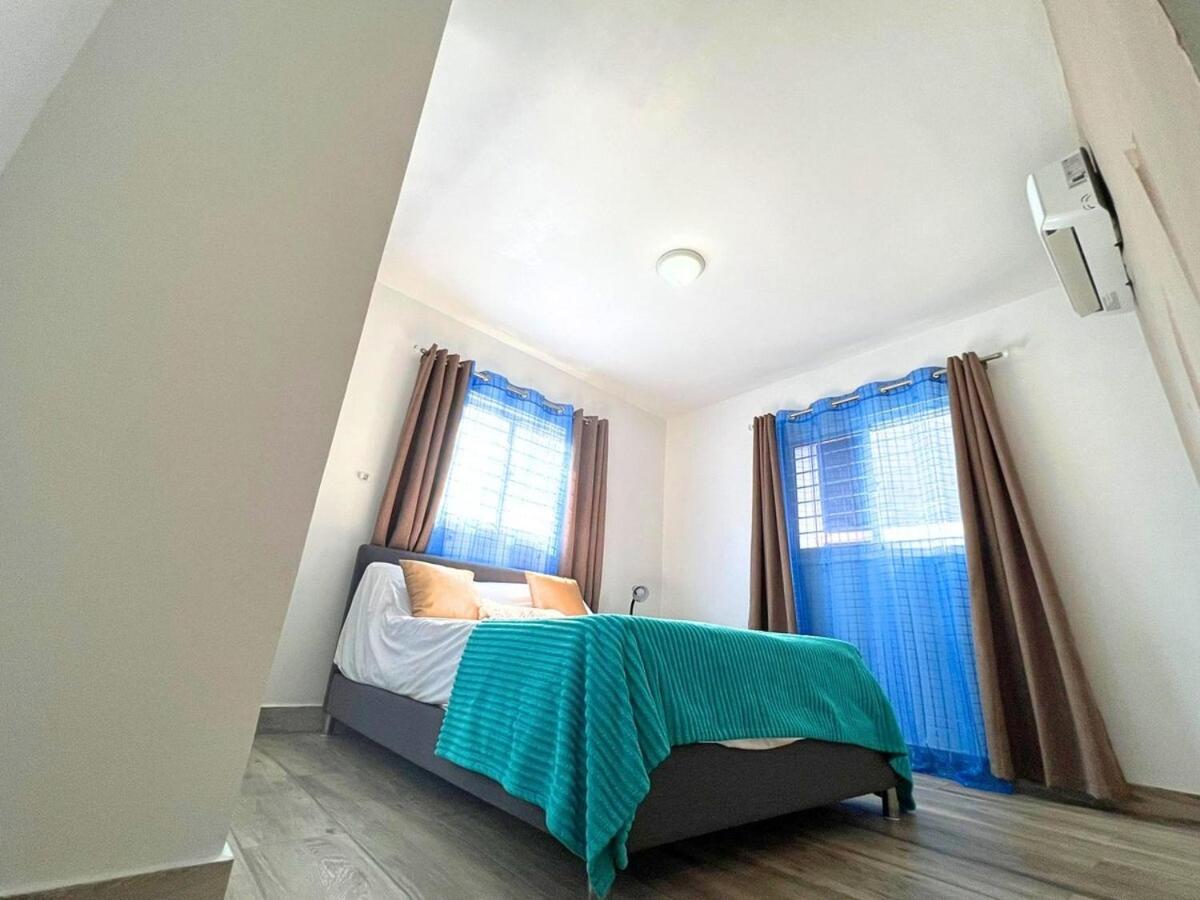 Harmony II Santiago Apartamento-Piscina-Gym -Aire Acondicionado Сантьяго-де-лос-Трейнта-Кабальєрос Екстер'єр фото